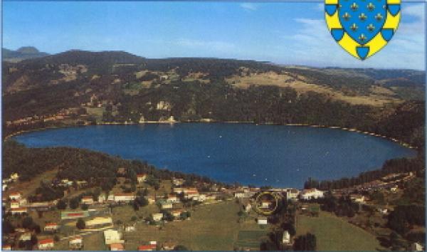 Photo 1 - Villa 3 personnes à LE LAC D'ISSARLÈS