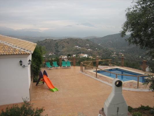 Photo 1 - Gîte 9 personnes à COMARES