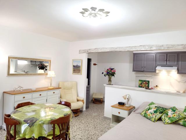 Photo 1 - Gîte 2 personnes à GRIMAUD