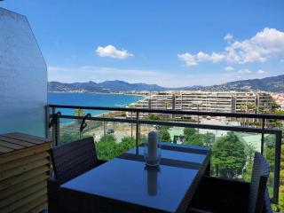 Appartement 6 pieces CANNES LA BOCCA