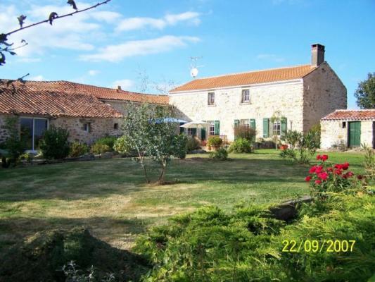 Photo 1 - Gîte 4 personnes à SAINT MICHEL LE CLOUCQ