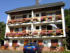 Photo 1 - Appartement 3 personnes à BESSE ET SAINT ANASTAISE