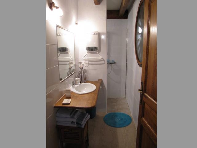 Photo 9 - Chambre 2 personnes à TAURIAC DE NAUCELLE