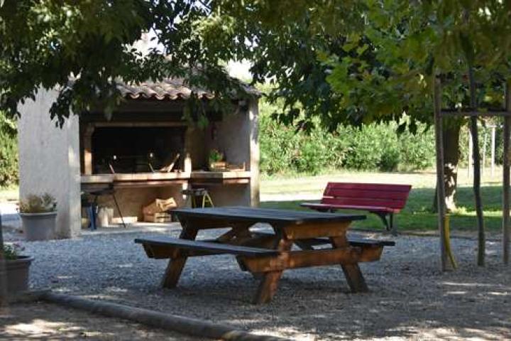 Photo 4 - Gîte 6 personnes à ARLES
